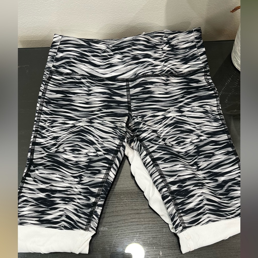 ALO yoga leggings